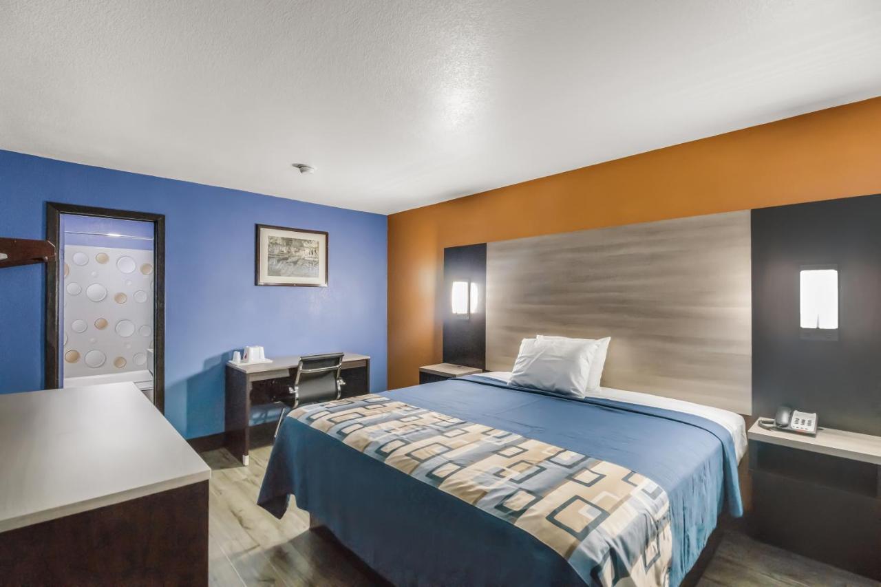 Scottish Motel